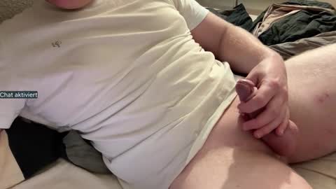 an0nym0us_usr online show from October 4, 10:08 pm