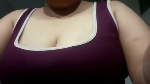 Snapshot of ana303444 chatting on March 2, 6:25 am ana303444 online show from March 2, 6:25 am