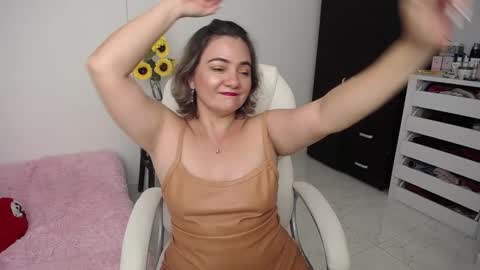 Snapshot of ana_hotmilf chatting on December 20, 2:52 am Ana online show from December 20, 2:52 am