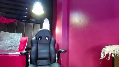 Snapshot of ana_mature_ chatting on December 31, 3:09 pm Ana online show from December 31, 3:09 pm