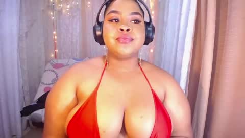 Snapshot of ana_off_alana chatting on February 25, 2:58 am Ana online show from February 25, 2:58 am