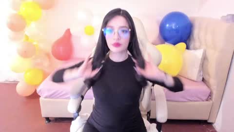 Im anna but you can call me as you want online show from May 21, 10:39 pm