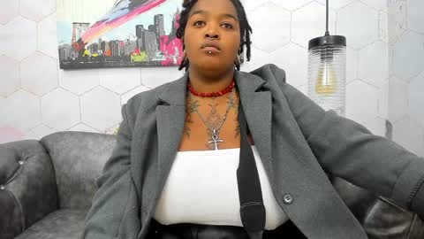 Snapshot of anaa_fuentes chatting on January 2, 11:31 am ANNA FUENTES online show from January 2, 11:31 am