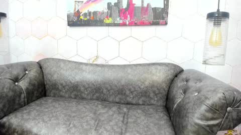 Snapshot of anaa_fuentes chatting on January 5, 11:37 am ANNA FUENTES online show from January 5, 11:37 am