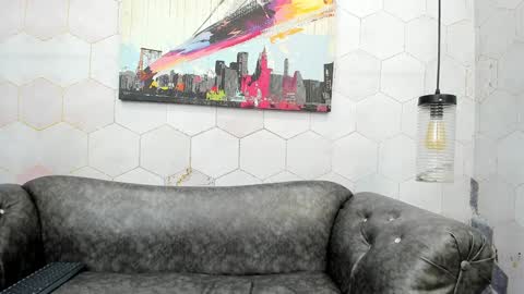 Snapshot of anaa_fuentes chatting on January 10, 11:33 am ANNA FUENTES online show from January 10, 11:33 am