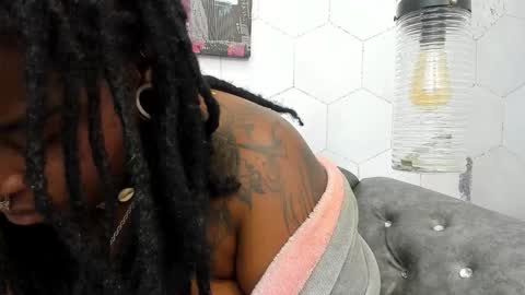 Snapshot of anaa_fuentes chatting on January 31, 2:39 pm ANNA FUENTES online show from January 31, 2:39 pm