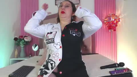 Ana Moon  online show from April 16, 4:24 am