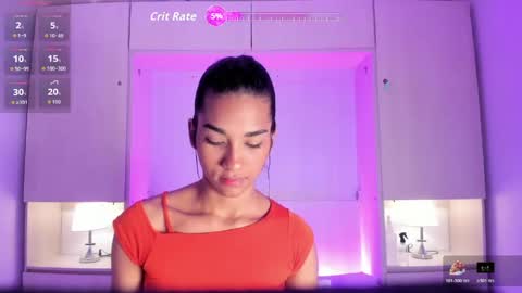 anaacollins_ online show from May 4, 11:50 am