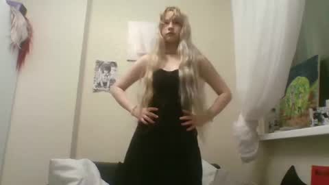 Malvina online show from June 28, 7:09 pm