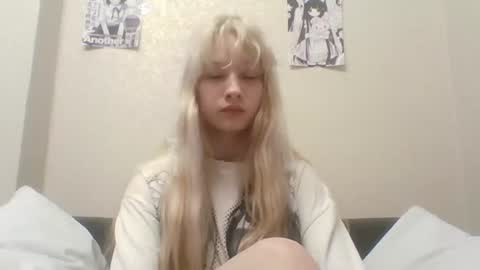 Malvina online show from July 3, 7:20 pm