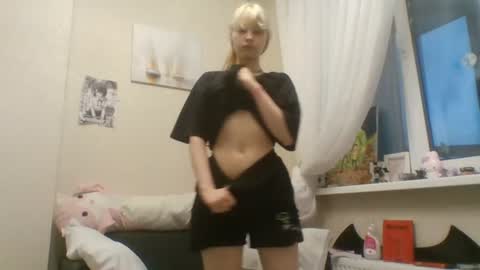 Malvina online show from July 15, 4:56 pm