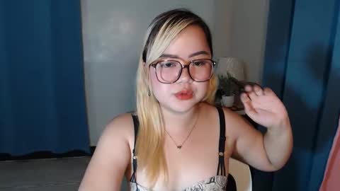 anabelle_pinayx online show from March 2, 5:53 pm