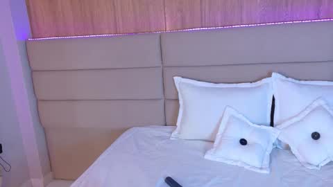 Snapshot of anabelleray chatting on September 17, 7:26 pm anabelleray online show from September 17, 7:26 pm