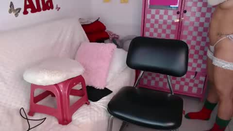 Ana online show from November 21, 10:14 am