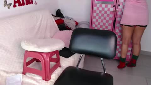 Ana online show from November 30, 10:41 am