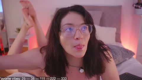 Snapshot of anah_ chatting on June 23, 10:30 pm IG Soyanah online show from June 23, 10:30 pm