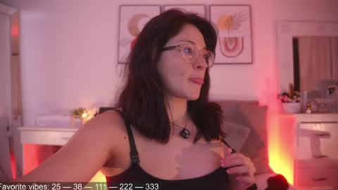 Snapshot of anah_ chatting on June 30, 2:12 am IG Soyanah online show from June 30, 2:12 am