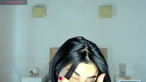 Ana Henao or Annie... Follow me ahenaocb Insta  X online show from July 1, 3:45 pm
