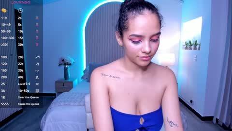 Anahi Curlie online show from December 17, 3:50 am