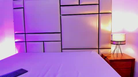 Snapshot of anahia_sexygirl chatting on June 25, 3:39 am Anahia online show from June 25, 3:39 am