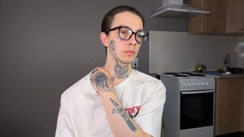 simon online show from December 21, 5:36 am