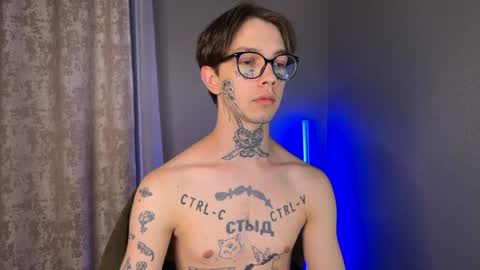 simon online show from January 17, 10:01 pm