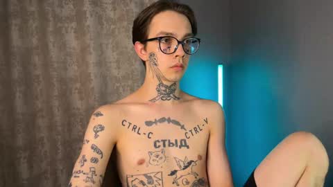 simon online show from February 14, 10:47 pm