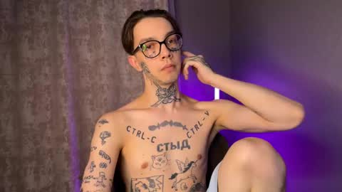 simon online show from March 6, 9:09 pm