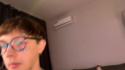 simon online show from October 13, 10:32 pm