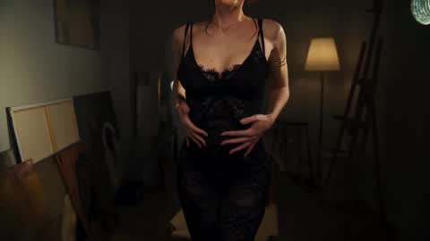 Snapshot of anamuse chatting on March 3, 10:04 pm Ana online show from March 3, 10:04 pm