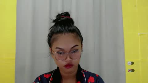 Snapshot of anaruru_ chatting on December 14, 8:34 am ANA online show from December 14, 8:34 am