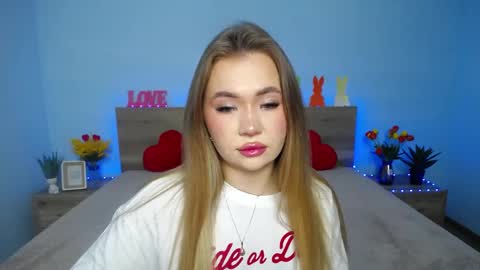 Snapshot of anastacyyellig chatting on March 10, 10:55 pm anastacyyellig online show from March 10, 10:55 pm