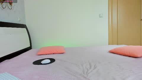 Snapshot of anastasia881 chatting on June 23, 2:09 am Sexy girl online show from June 23, 2:09 am