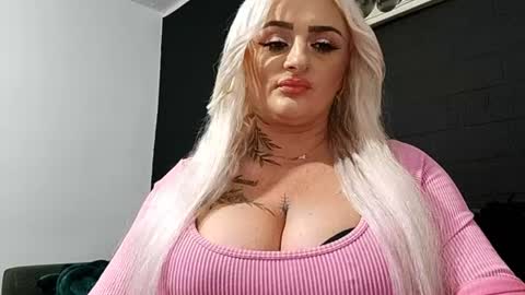 AnastasiaAmore online show from July 17, 10:47 pm