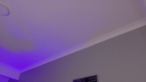 Kendra  online show from April 3, 10:13 am