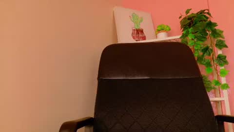 Snapshot of anavicc__ chatting on July 13, 9:01 am Kendra online show from July 13, 9:01 am