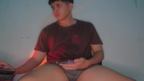 Andres online show from May 4, 4:08 am