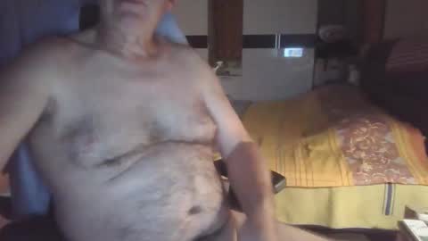 Snapshot of andaman58 chatting on September 26, 1:26 pm andaman58 online show from September 26, 1:26 pm