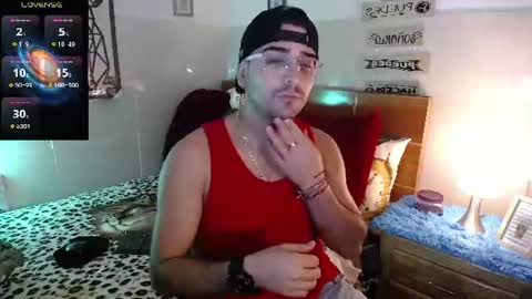 Snapshot of andders_ chatting on June 17, 1:52 am Anders online show from June 17, 1:52 am