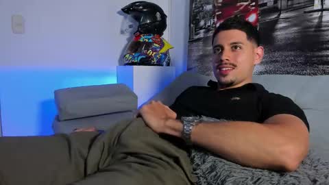 Snapshot of ander_perez chatting on December 3, 4:05 pm ANDER online show from December 3, 4:05 pm