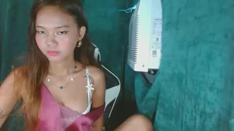 Snapshot of andiaprecious_ chatting on April 27, 6:55 am andiaprecious_ online show from April 27, 6:55 am