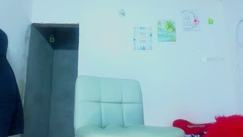 andie      Send your love who needs it online show from November 26, 1:06 am