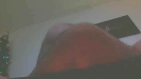 Snapshot of andionline chatting on December 9, 5:51 am andreas online show from December 9, 5:51 am