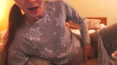 Andra online show from February 8, 4:21 pm