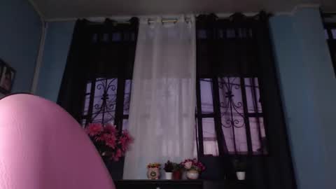 Snapshot of andre10_ chatting on September 12, 11:04 pm MARIA online show from September 12, 11:04 pm