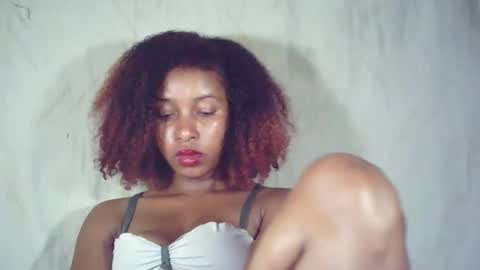 andre415913 online show from March 7, 5:54 pm