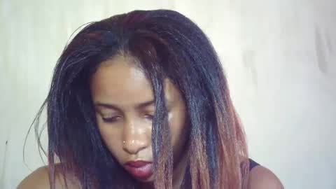 andre415913 online show from March 15, 7:36 am