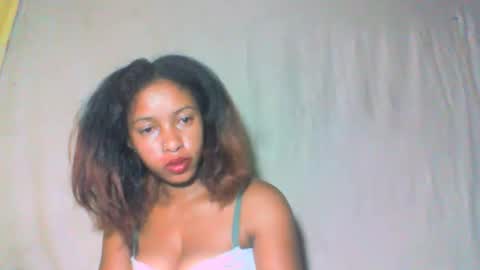 andre415913 online show from March 20, 11:31 pm