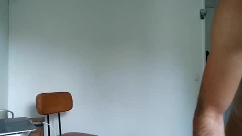 Snapshot of andre_m12 chatting on September 16, 8:59 am Andrew m12 online show from September 16, 8:59 am