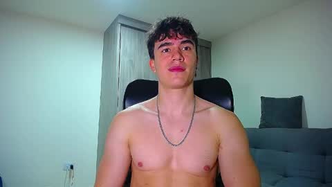Andre Parker online show from June 3, 12:57 am